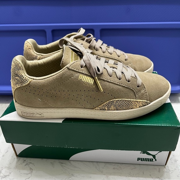 Woman’s Match Lo Suede Snake 6 1/2 - Picture 3 of 4